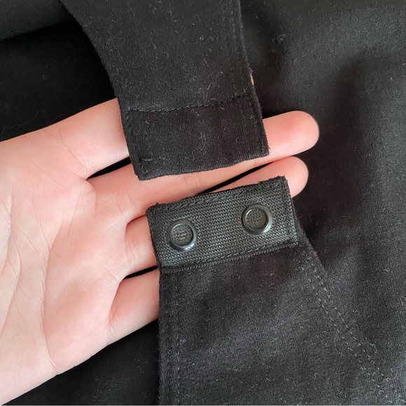 Women's Round Neck Short Sleeve Basic Bodysuit - Picture 8 of 10